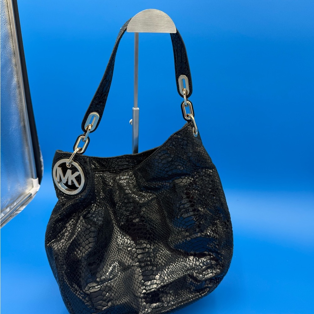Michael Kors Black Textured Shoulder Bag